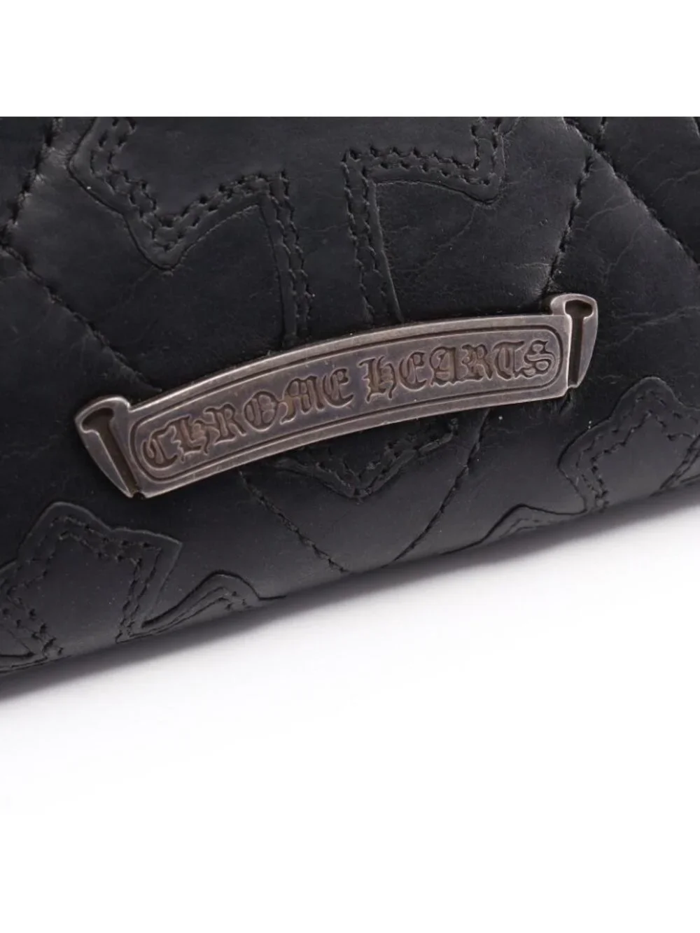 Chrome Hearts Round Wallet Cemetery Cross Patch Quilted Leather